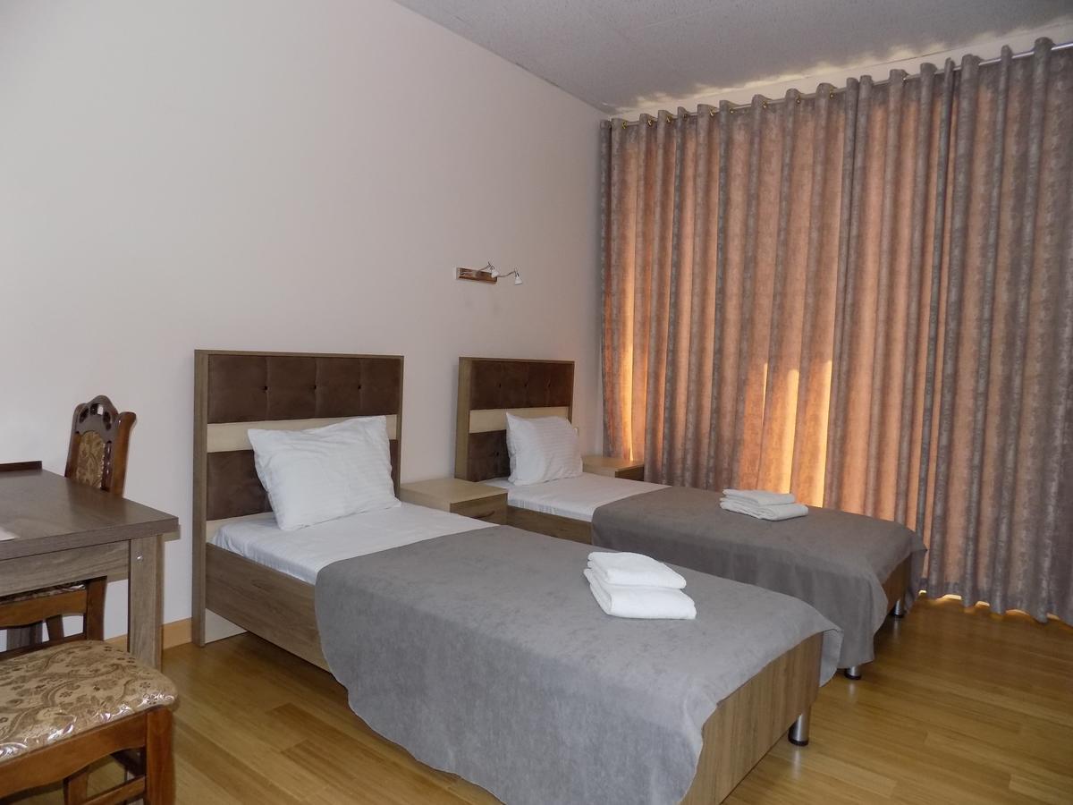 Hotel Mars Zugdidi Exterior photo